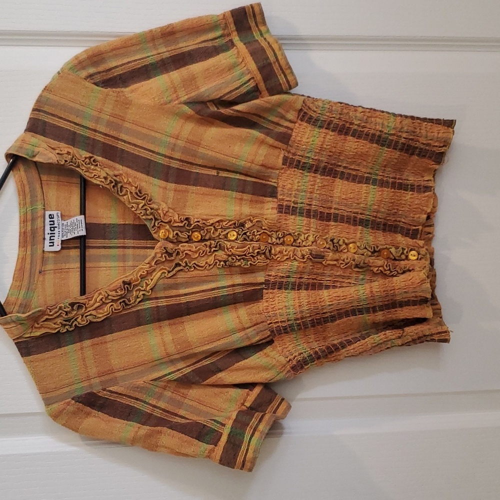 Brand New Unique Spectrum Yellow and Brown Top Size Medium